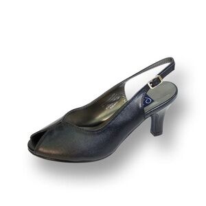 PEERAGE Zara women extra wide width peep toe shoes/size 6
